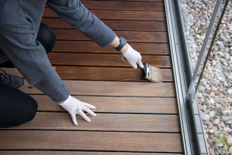 deck sealing and staining