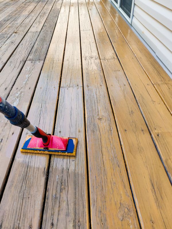 Deck Sealing And Staining